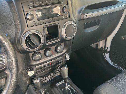Used 2012 Jeep Wrangler Sport image 13