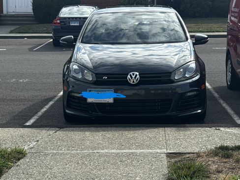 Used 2013 Volkswagen Golf R 4-Door AWD/4WD image 9