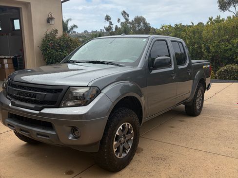 Used 2017 Nissan Frontier Desert Runner image 4