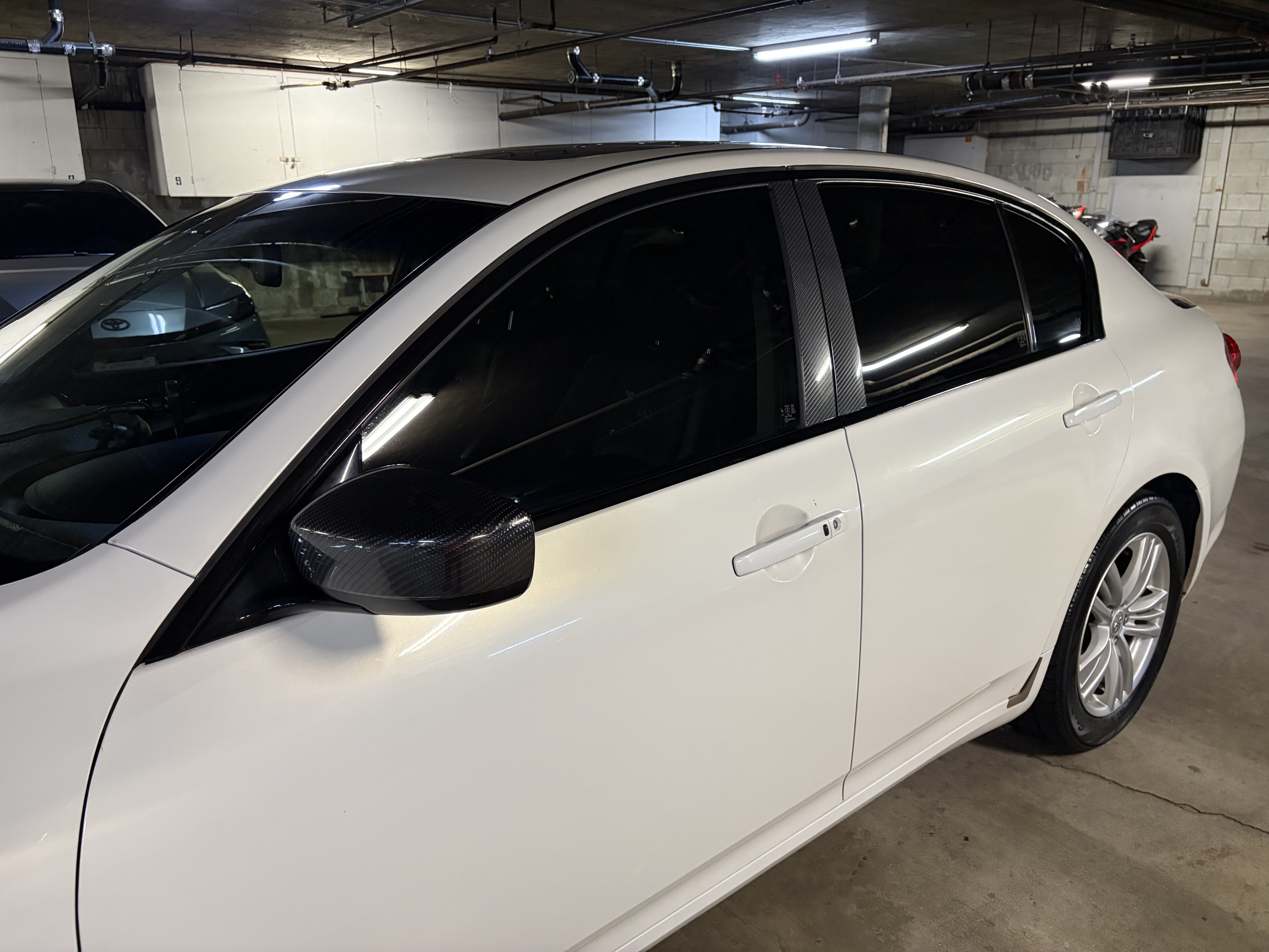 Used 2012 INFINITI G25 Journey RWD image 18