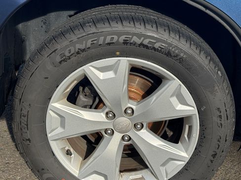 Used 2016 Subaru Forester 2.5i Premium w/ Popular Package #2 image 11