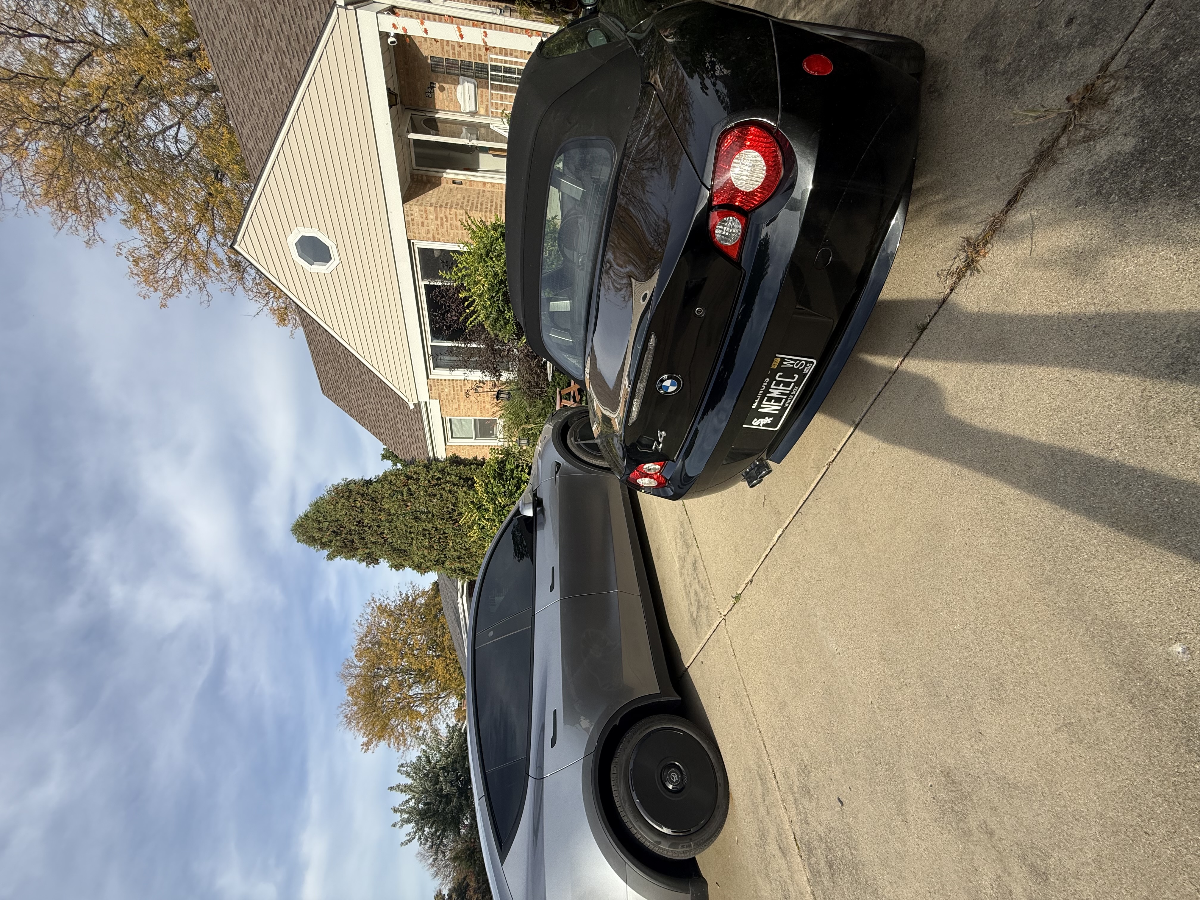 Used 2005 BMW Z4 2.5i RWD image 12