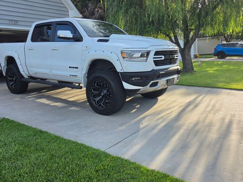 Used 2019 RAM 1500 Big Horn AWD/4WD image 11