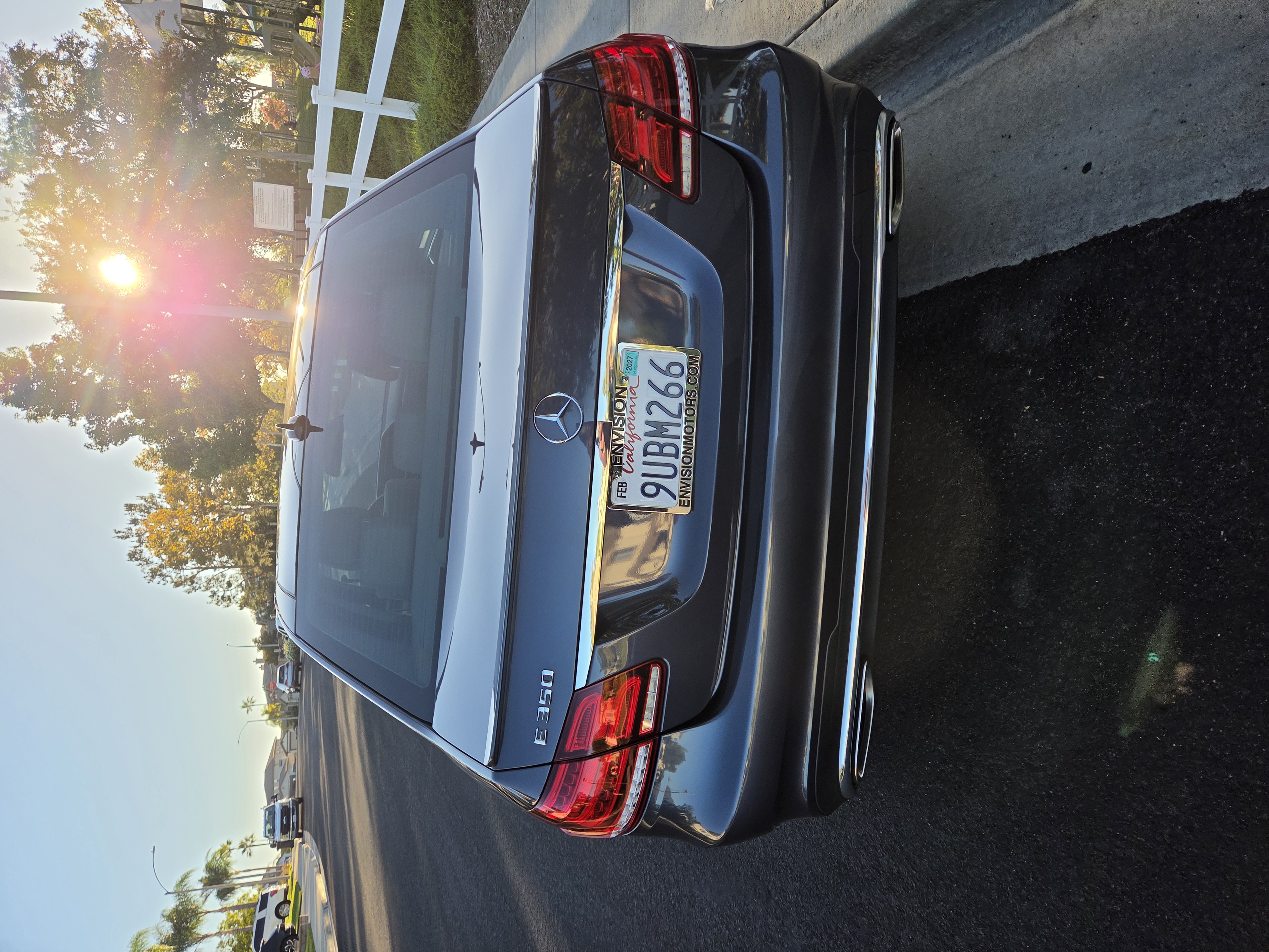 Used 2015 Mercedes-Benz E 350 Sedan image 17