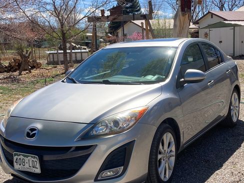 Used 2011 MAZDA MAZDA3 s Sport image 2