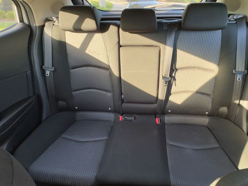 Used 2016 MAZDA MAZDA3 i Touring w/ Popular Equipment Package FWD image 30