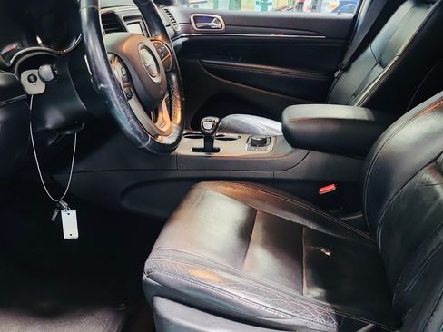 Used 2014 Jeep Grand Cherokee Limited image 6