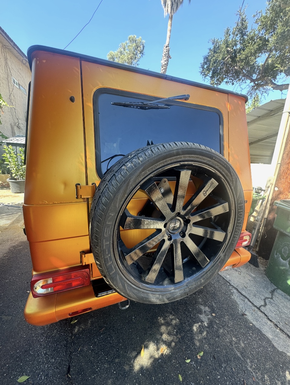 Used 2002 Mercedes-Benz G 500 image 2