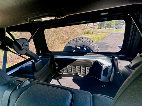 Used 2024 Jeep Wrangler Unlimited Sport image 15