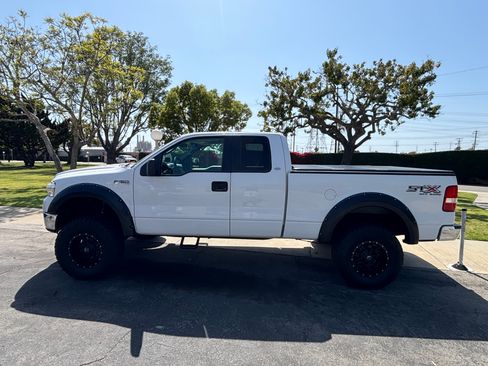Used 2006 Ford F150 XLT RWD image 5