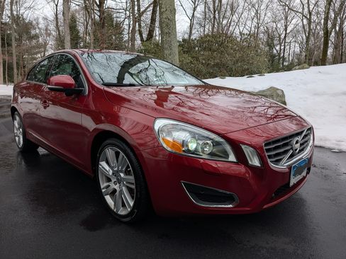 Used 2012 Volvo S60 T6 image 5