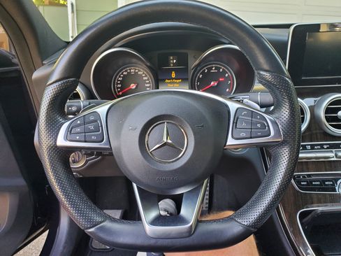 Used 2018 Mercedes-Benz C 300 Sedan image 5