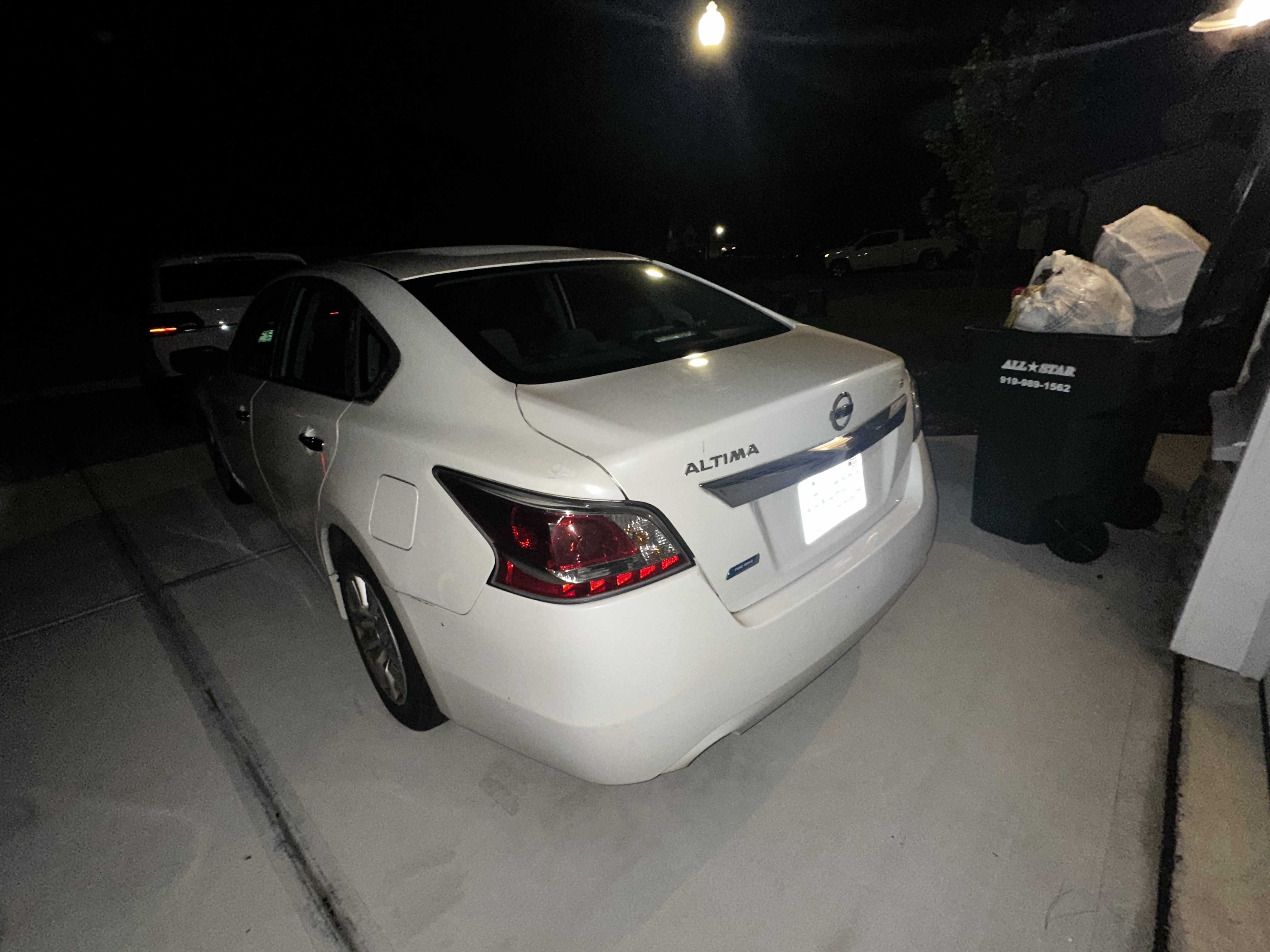 Used 2014 Nissan Altima 2.5 S FWD image 9