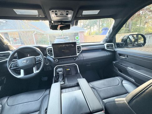 Used 2023 Toyota Tundra Platinum image 5