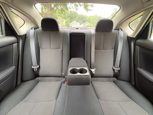 Used 2014 Nissan Sentra S FWD image 9