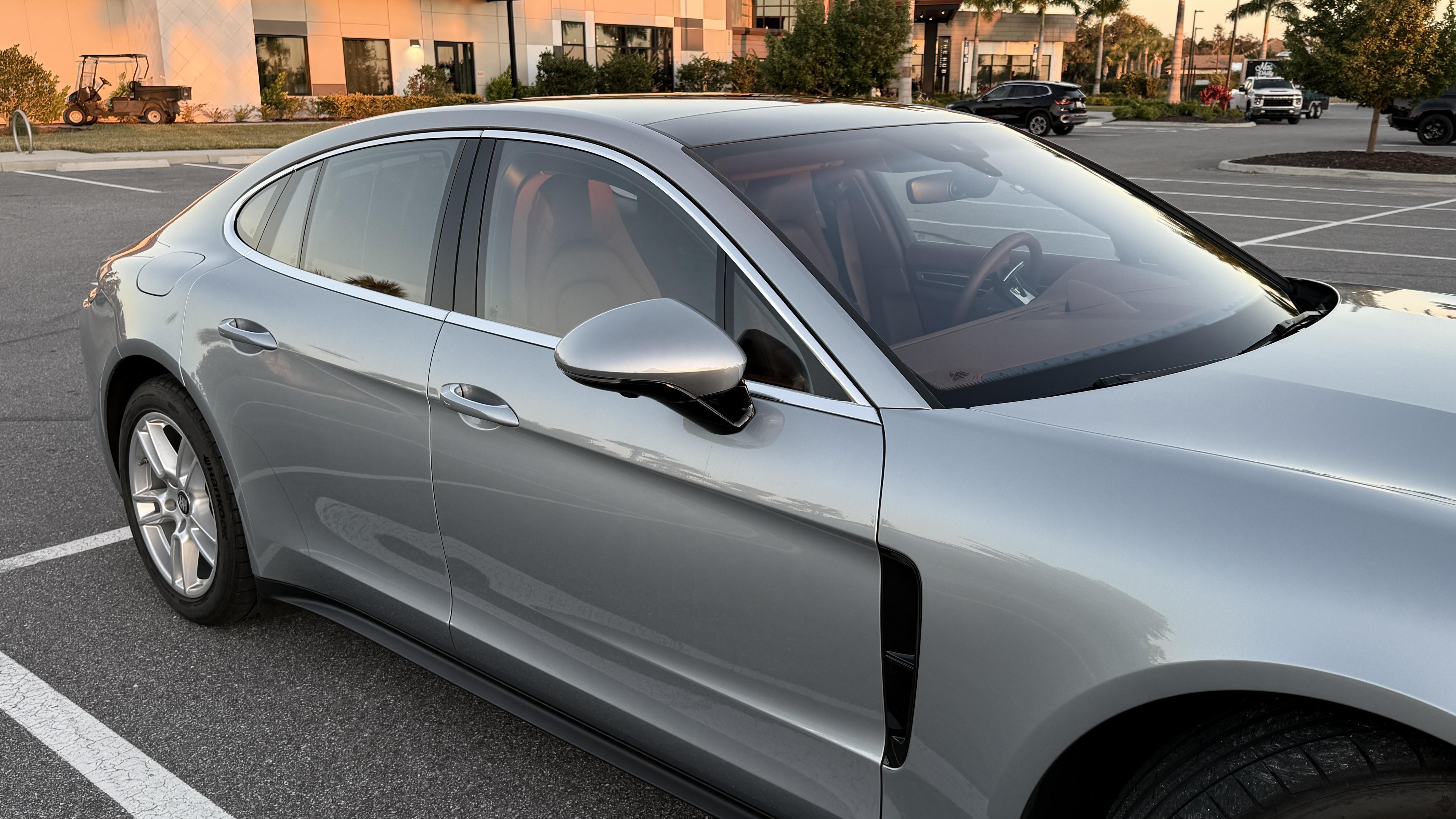 Used 2021 Porsche Panamera 4 AWD/4WD image 21