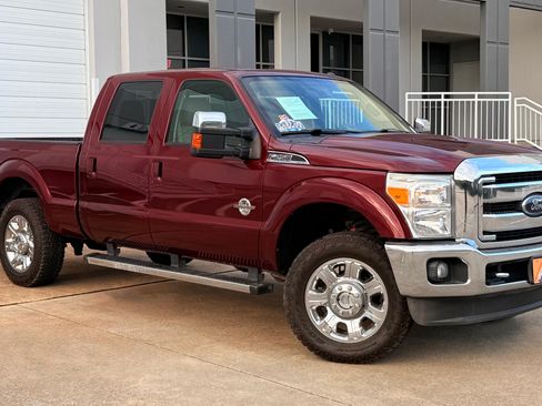 Used 2012 Ford F250 Lariat w/ Lariat Ultimate Pkg AWD/4WD image 5