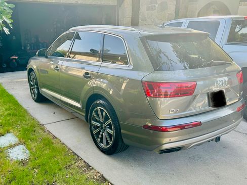 Used 2017 Audi Q7 3.0T Premium Plus AWD/4WD image 5