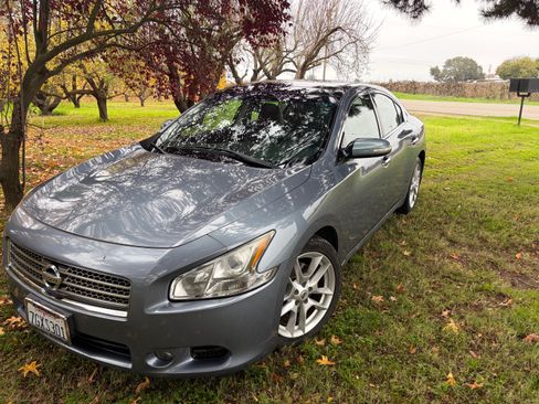 Used 2011 Nissan Maxima 3.5 SV w/ Premium Pkg image 8