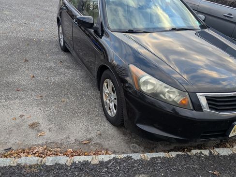 Used 2010 Honda Accord LX-P image 23