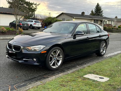Used 2012 BMW 328i Sedan image 1