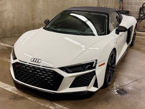 Used 2020 Audi R8 V10 performance image 5