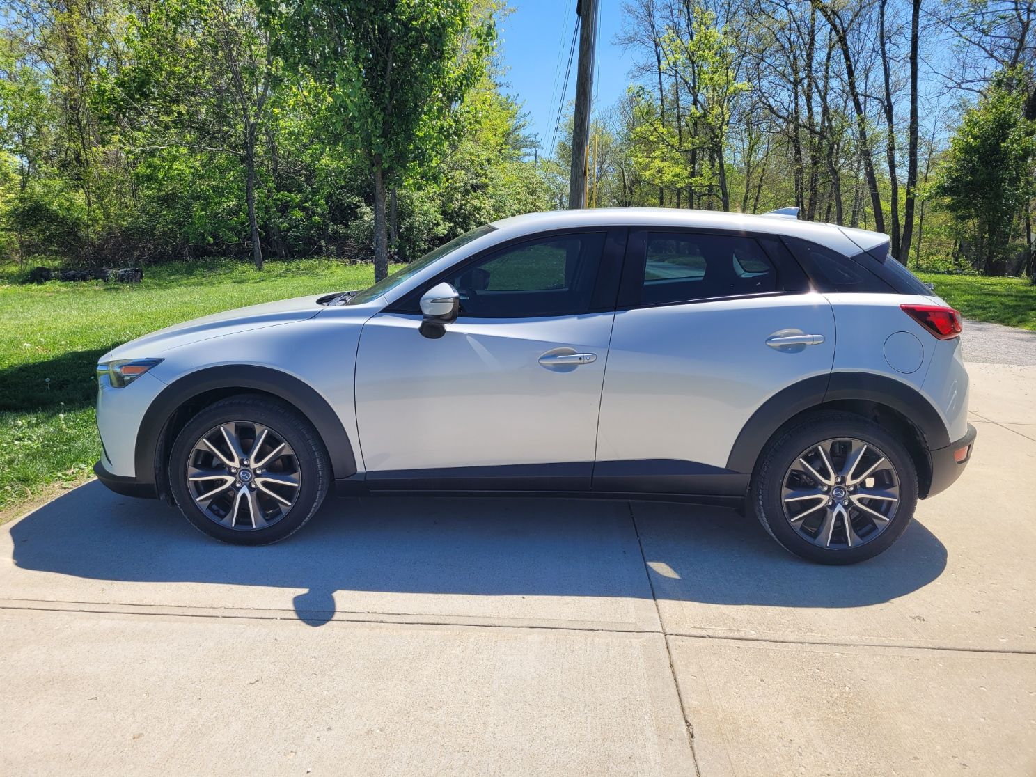 Used 2017 MAZDA CX-3 Touring w/ Premium Package AWD/4WD image 1