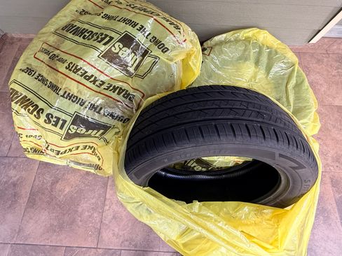 Used 2016 GMC Acadia Denali image 14