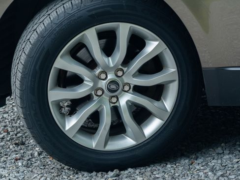 Used 2014 Land Rover Range Rover Sport HSE image 5