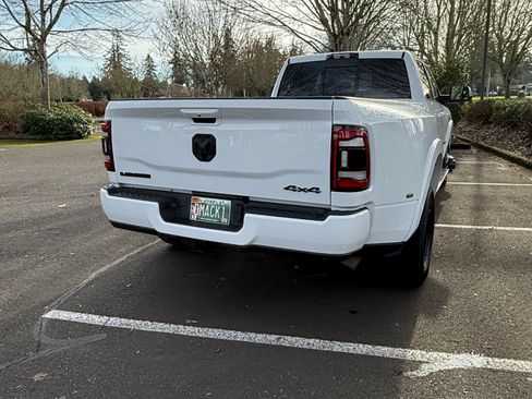 Used 2021 RAM 3500 Laramie image 8