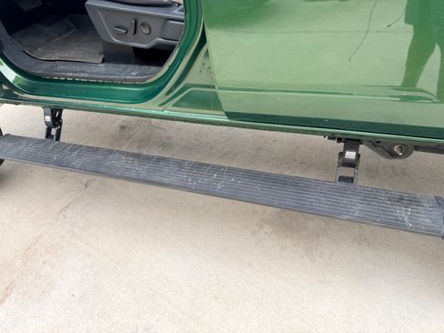 Used 2024 Ford Bronco Wildtrak AWD/4WD image 18