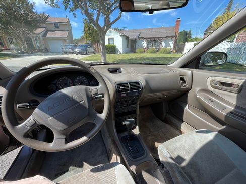 Used 1994 Acura Integra RS FWD image 11