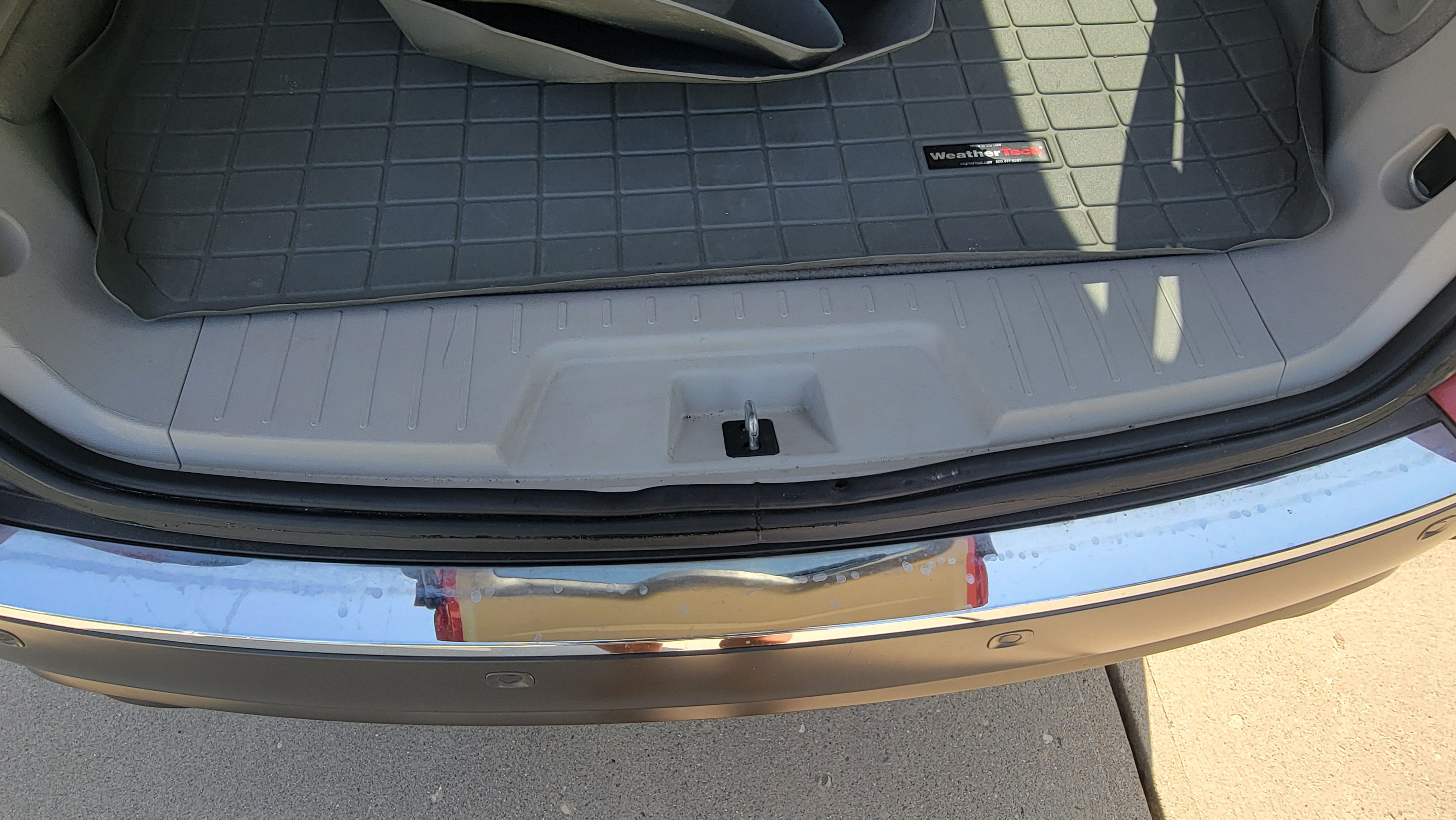 Used 2012 Buick Enclave Leather FWD image 16