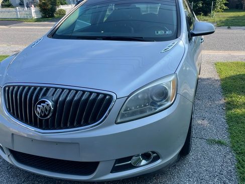 Used 2012 Buick Verano Leather FWD image 5