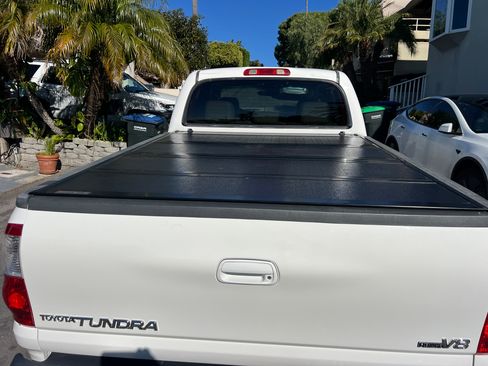 Used 2006 Toyota Tundra Limited image 18