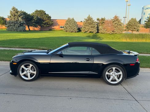 Used 2015 Chevrolet Camaro SS RWD image 22