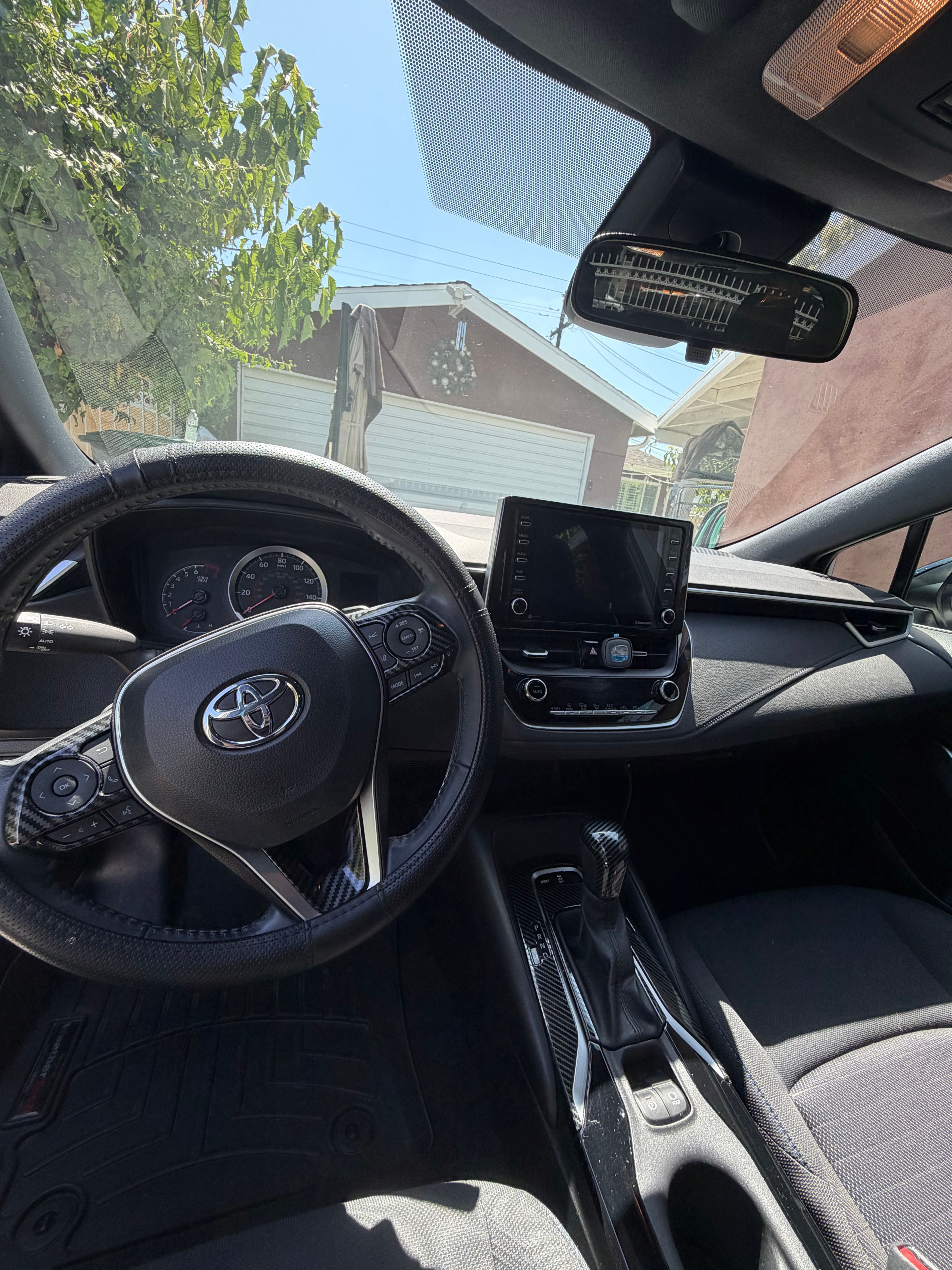 Used 2021 Toyota Corolla SE w/ Carpet Mat Package (TMS) FWD image 11