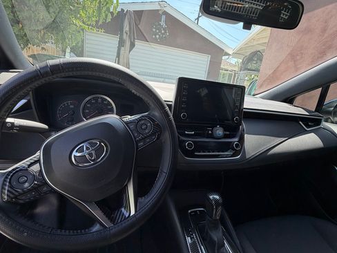 Used 2021 Toyota Corolla SE w/ Carpet Mat Package (TMS) FWD image 11