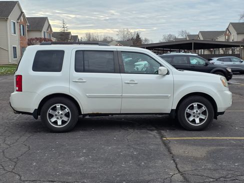 Used 2011 Honda Pilot Touring image 5
