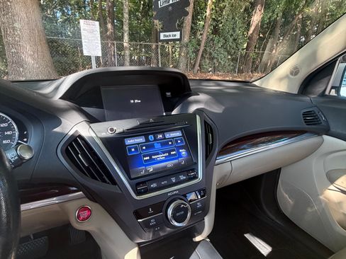 Used 2016 Acura MDX SH-AWD image 9