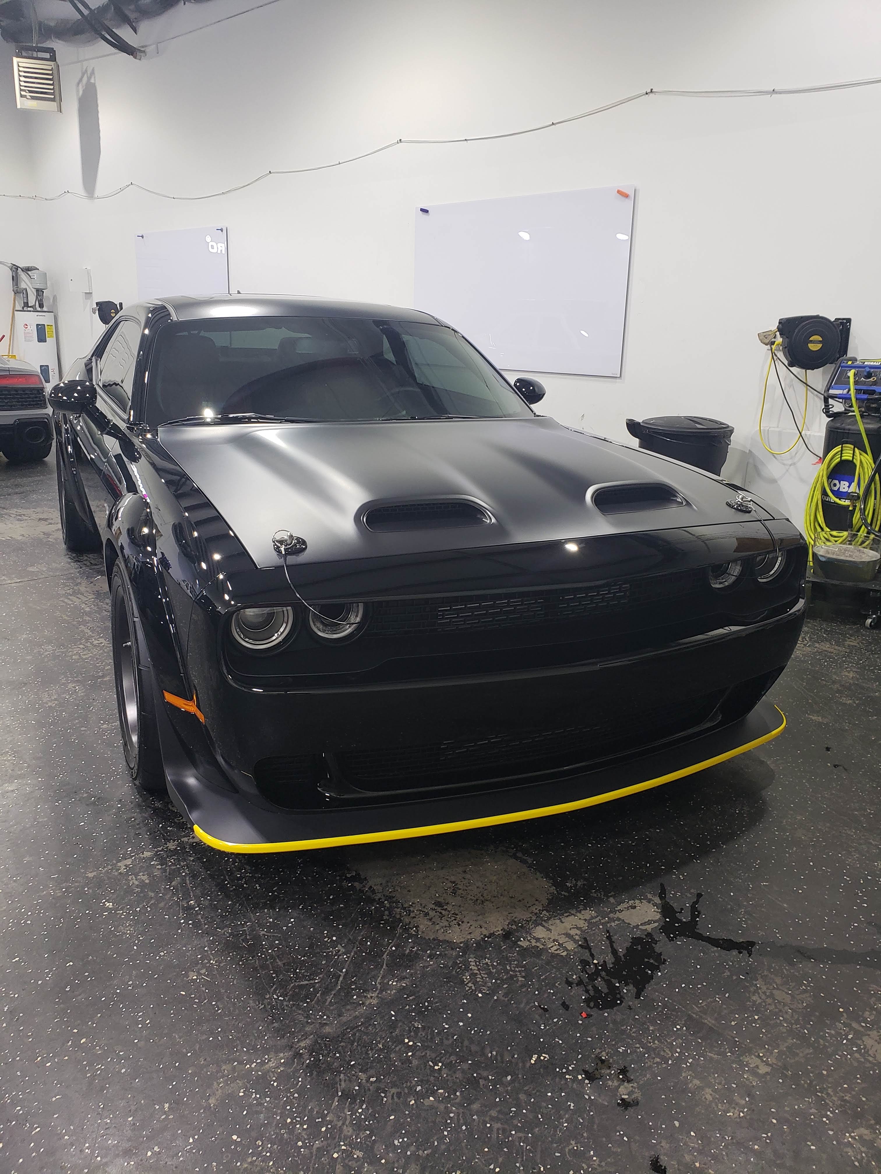 Used 2022 Dodge Challenger SRT Super Stock RWD image 1