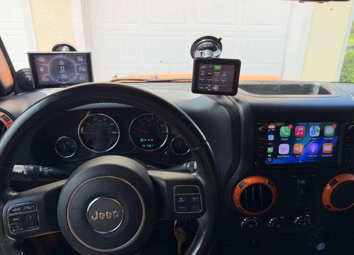 Used 2013 Jeep Wrangler Unlimited Sport AWD/4WD image 13
