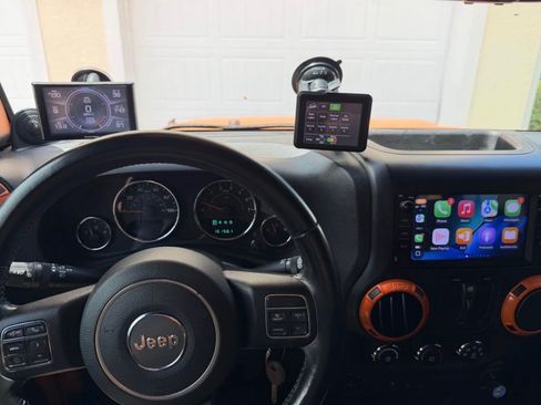 Used 2013 Jeep Wrangler Unlimited Sport AWD/4WD image 13