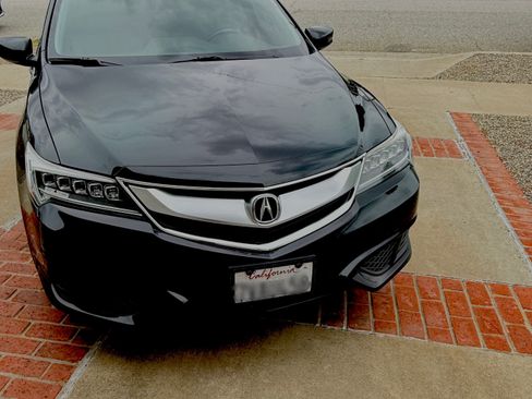 Used 2017 Acura ILX image 4