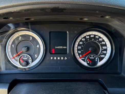 Used 2017 RAM 3500 Lone Star image 5