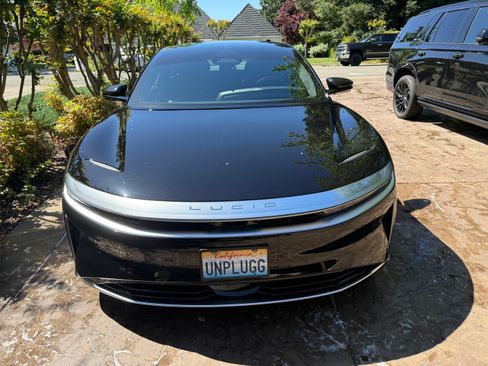Used 2022 Lucid Air Grand Touring image 8