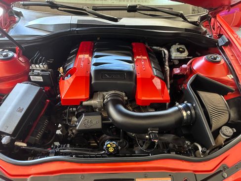 Used 2010 Chevrolet Camaro SS w/ Interior Accent Trim Package RWD image 23