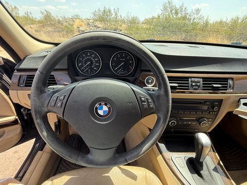 Used 2009 BMW 328i Sedan RWD image 15