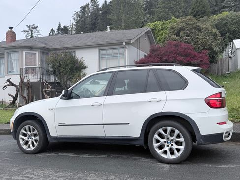 Used 2011 BMW X5 xDrive35i AWD/4WD image 2