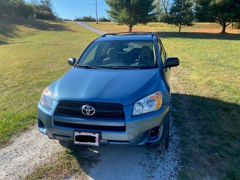 Used 2009 Toyota RAV4 4WD image 16